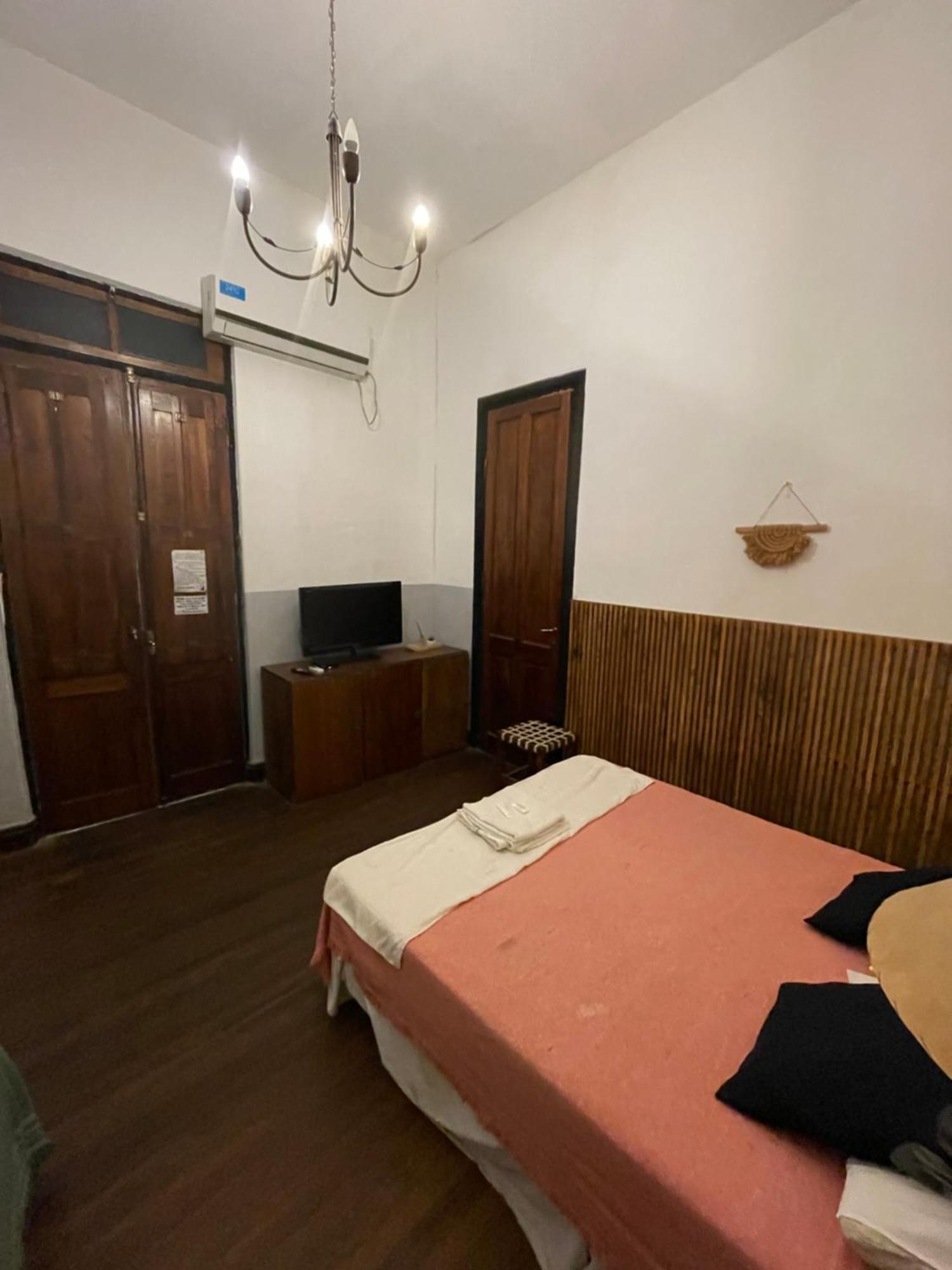 A La Gurda Hostel Сан-Мігель-де-Тукуман Екстер'єр фото