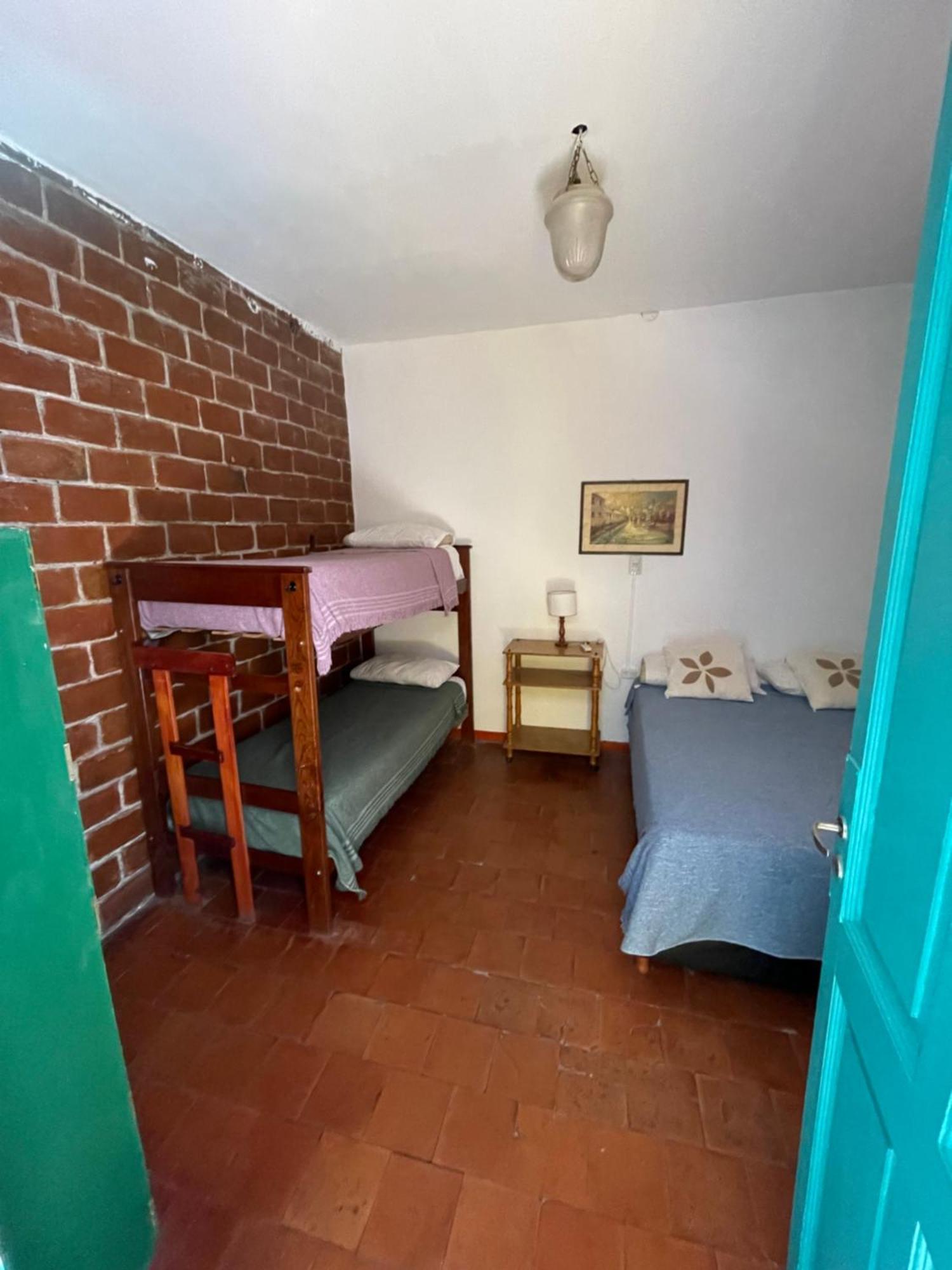 A La Gurda Hostel Сан-Мігель-де-Тукуман Екстер'єр фото